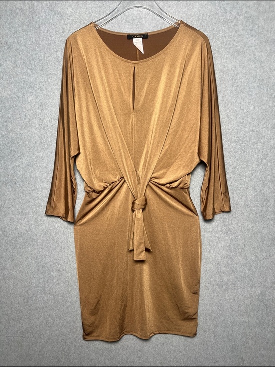 cameo Dresses & Skirts - Cameo Women’s Front Tie Knot Fitted Mini Dress XL